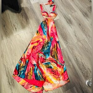 IG NITE Multicolor Beaded Halter Formal Gown Size 4 – Cruise / Evening Dress